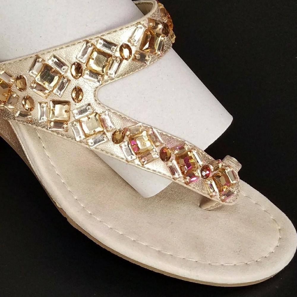 Gold sandals size 8.5